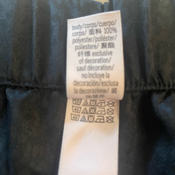 Victoria's Secret Black Animal Print Sleep Shorts - Picture 3 of 10